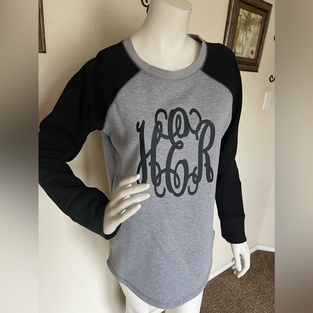 Cute Marleylily sweatshirt size S/M